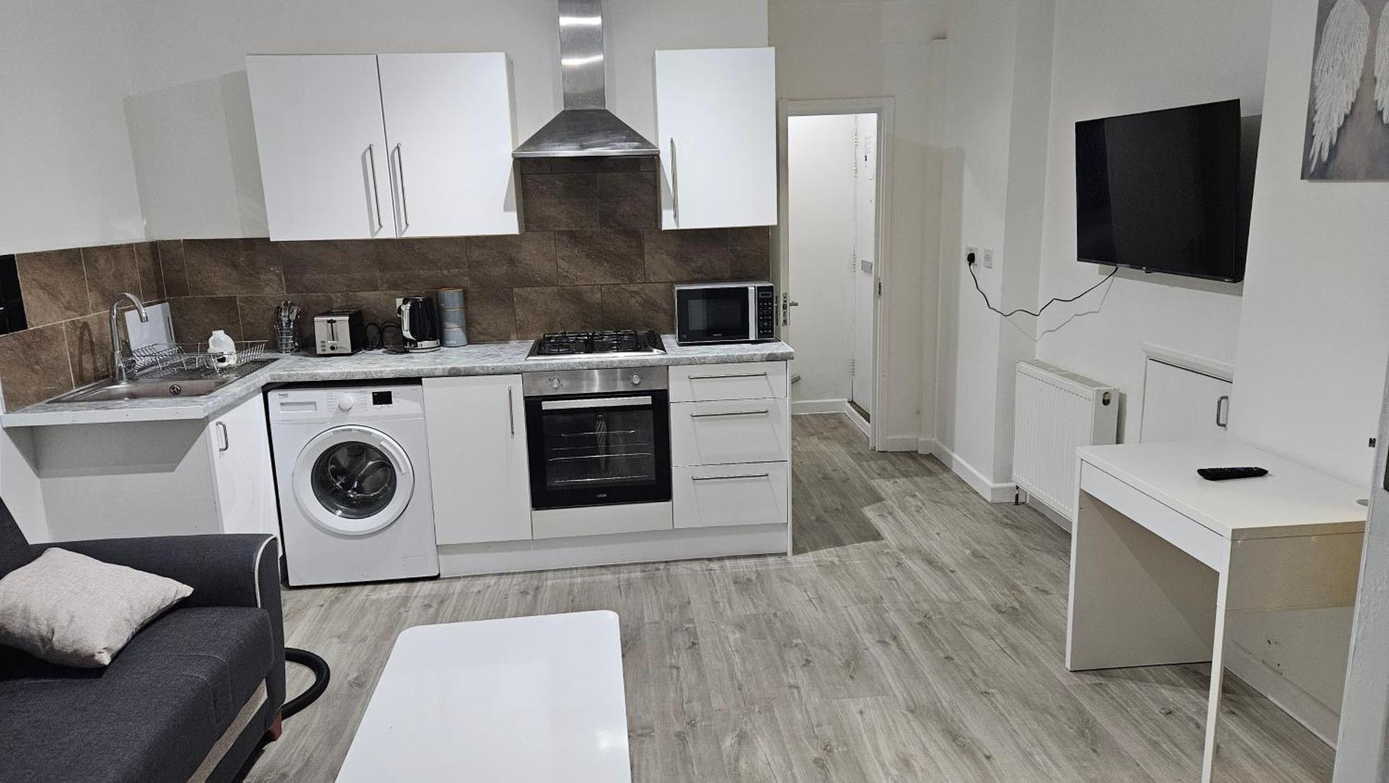 Luxury 2 Bedrooms Flat Leytonstone 伦敦 外观 照片
